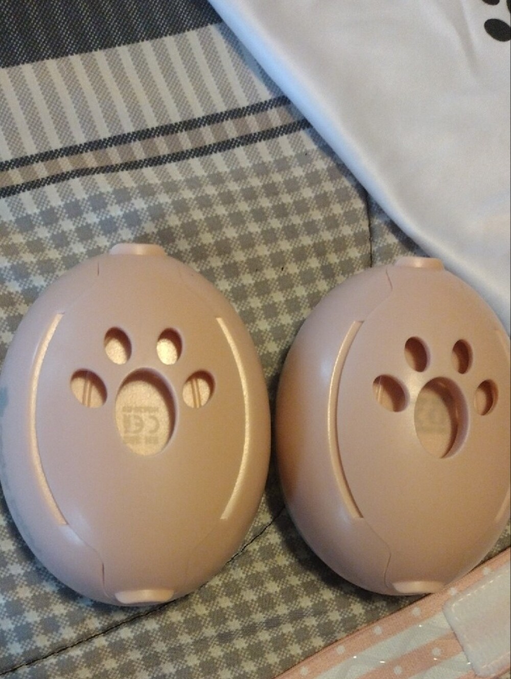 nectar baby Baby Earmuffs in Pink and Gray - Picture 12 of 15